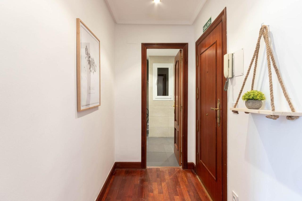 Apartamento Con Vistas Al Estadio San Mames Bilbao Eksteriør bilde