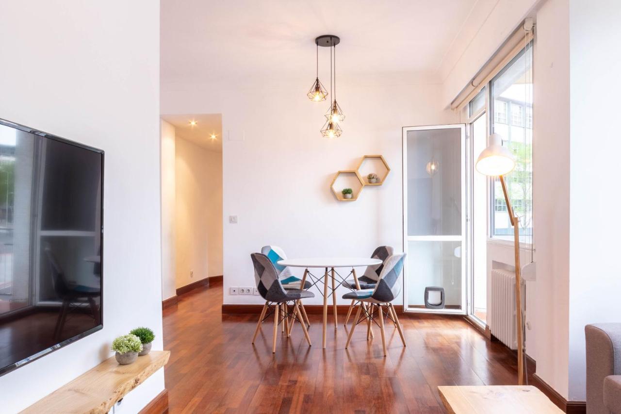 Apartamento Con Vistas Al Estadio San Mames Bilbao Eksteriør bilde