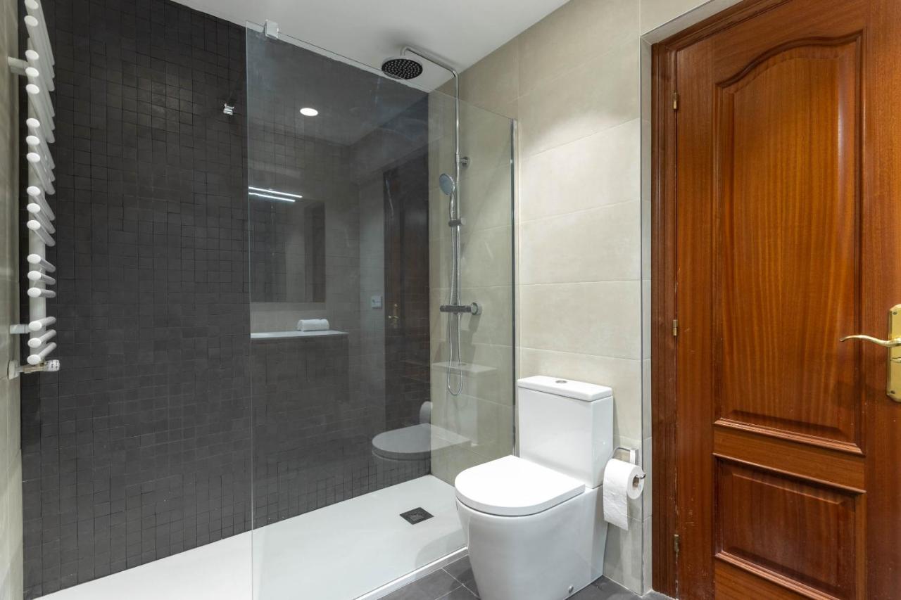 Apartamento Con Vistas Al Estadio San Mames Bilbao Eksteriør bilde
