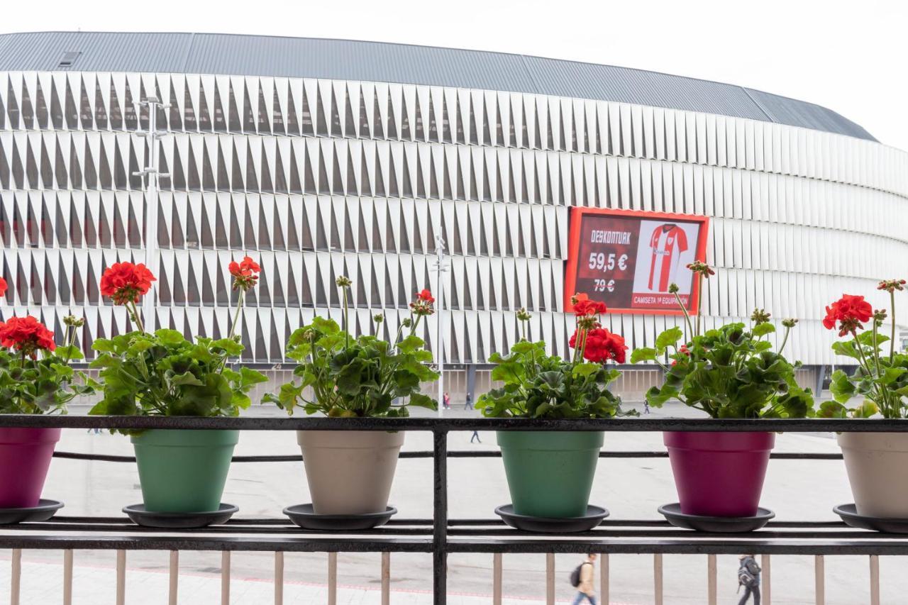 Apartamento Con Vistas Al Estadio San Mames Bilbao Eksteriør bilde
