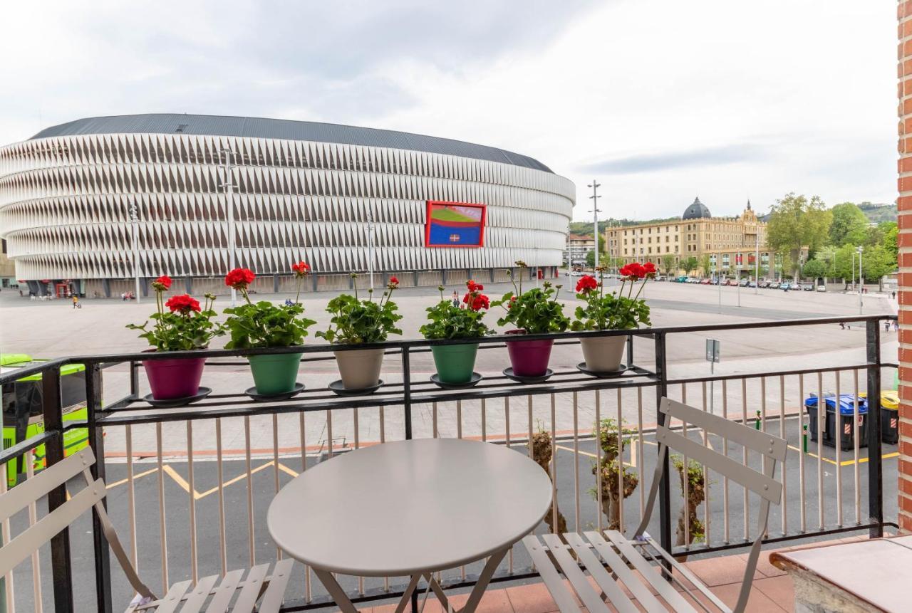 Apartamento Con Vistas Al Estadio San Mames Bilbao Eksteriør bilde