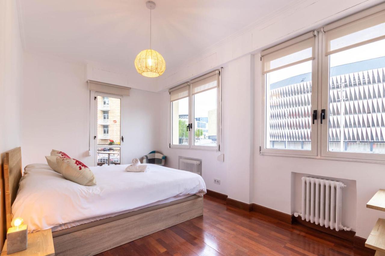 Apartamento Con Vistas Al Estadio San Mames Bilbao Eksteriør bilde